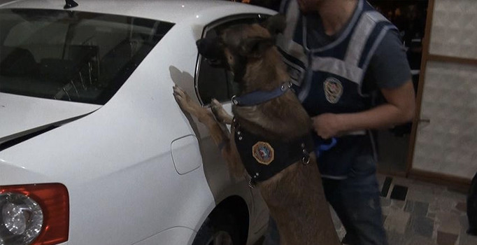 Şırnak ve Mardin'de uyuşturucu operasyonları: 5 tutuklama, 24 gözaltı