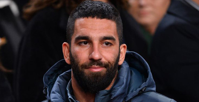 Arda Turan'dan teröre lanet!