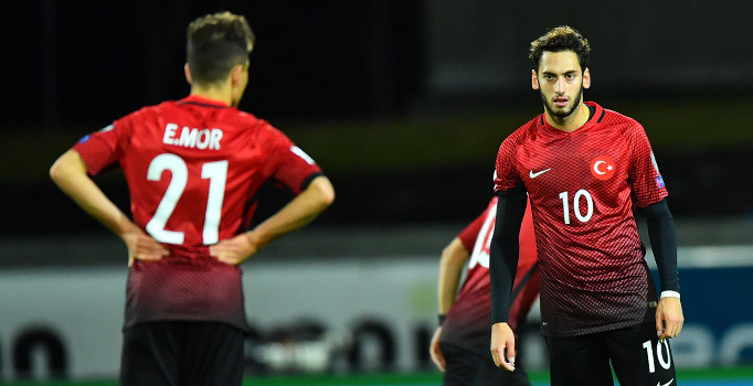 Reykjavik'te donduk kaldık! | İzlanda 2-0 Türkiye