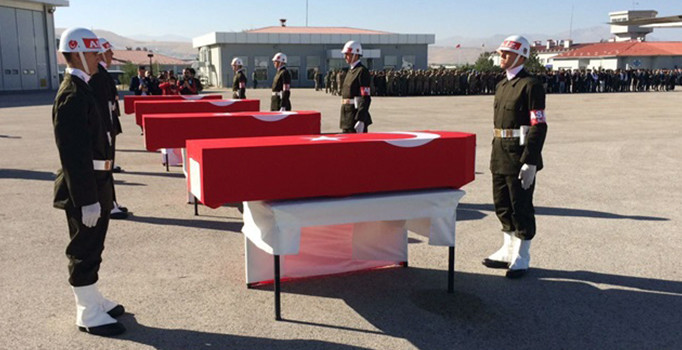 Şemdinli şehitleri Van'da düzenlenen törenler uğurlandı