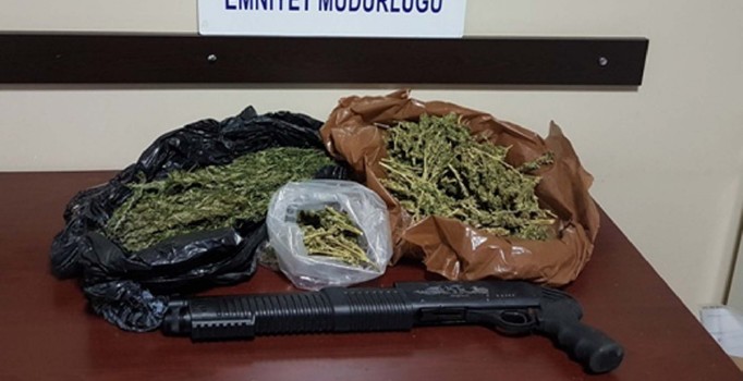 Denizli'de uyuşturucu operasyonunda 4 tutuklama | güncel haberler