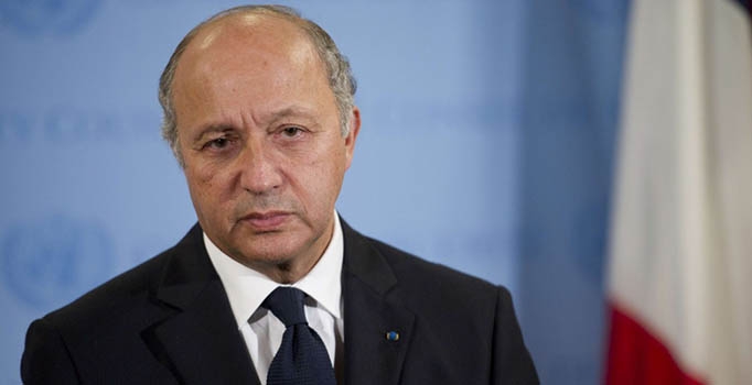 Fransa iyice Esed'e yanaştı: Gitmesi gerekmiyor