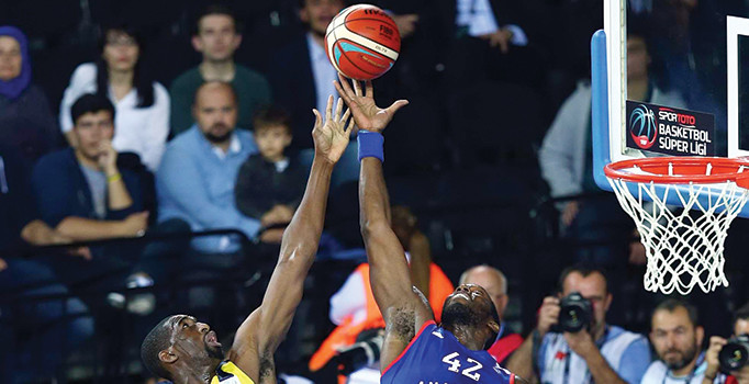 Ligimize ‘yabancı’ kaldık