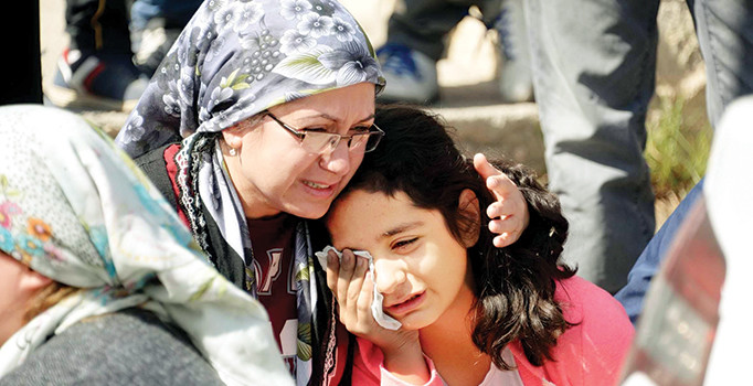 Kaybeden PKK sivil siyaseti hedef alıyor