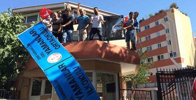 FETÖ'den kapatılan okullarda çalışan öğretmenlerle ilgili önemli karar