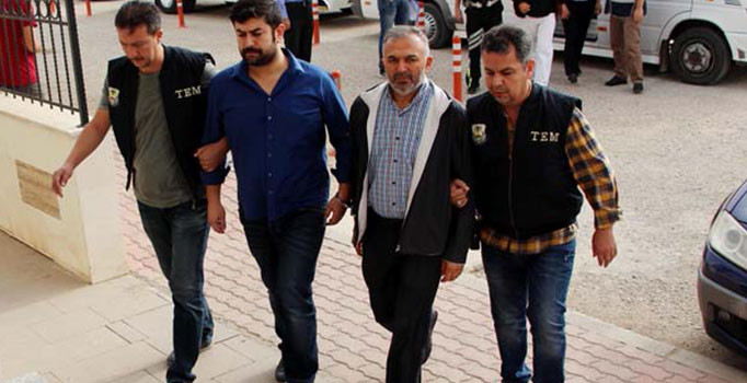 Emniyet'ten 'kırmızı liste'deki öğretmenlere operasyon: 58 gözaltı | Son dakika haberleri