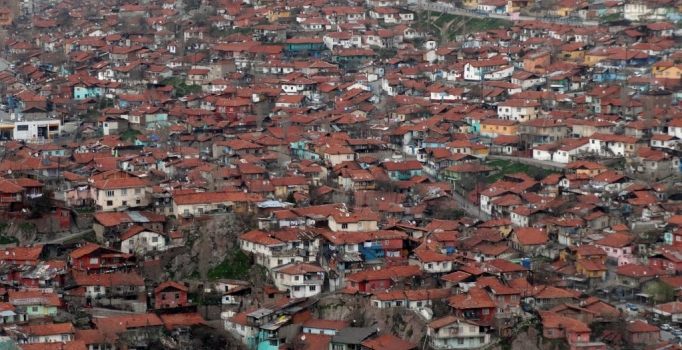 Kentsel dönüşüme yerel yönetimler destek vermiyor