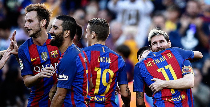 Arda'lı Barcelona Emre'li Deportivo'yu farklı geçti | Barcelona 4-0 Deportivo