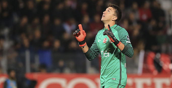 Galatasaray maçını anlatan Melih Şendil Muslera'yı Mondragon yaptı