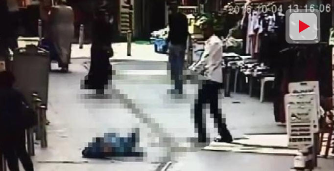 İstanbul Eyüp Merkez Halitpaşa Caddesi'nde pompalı tüfekli dehşet kamerada