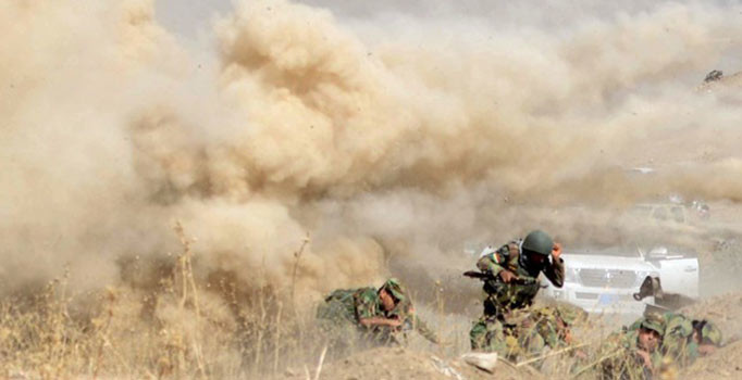 Musul operasyonunda bulunan Anadolu Ajansı ekibi ölümden döndü