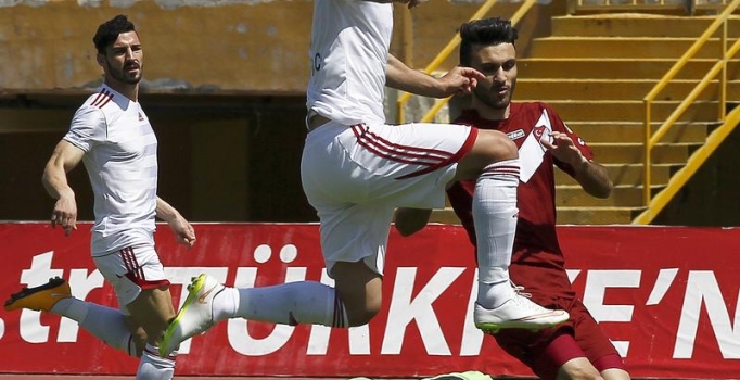 Altınordu 3 attı 3 aldı