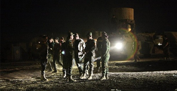 Musul Operasyonu'nun kritik üssü Zerdek Dağına ABD askeri çıktı