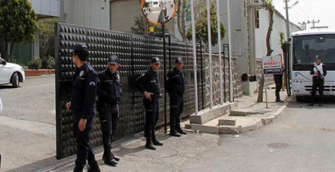 Adana'da FETÖ operasyonu kapsamında 54 şirkete daha kayyum