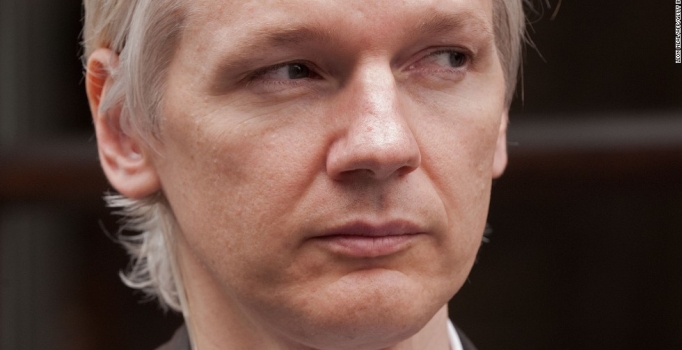 Wikileaks kurucusu Julian Assange'ın interneti kesildi