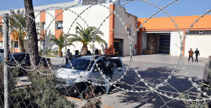 Denizli'de FETÖ soruşturması kapsamında 30 şirkete kayyum atandı