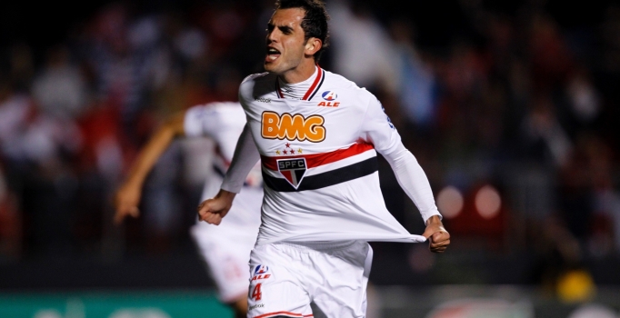 Beşiktaş'ın yeni transferi Rhodolfo yarın geliyor