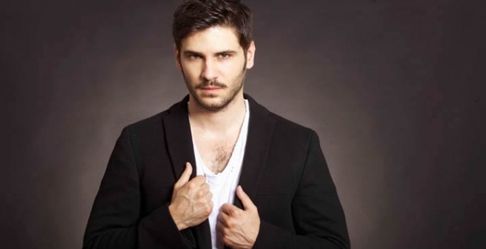 Tolgahan Sayışman evlilik sorularını yanıtsız bıraktı