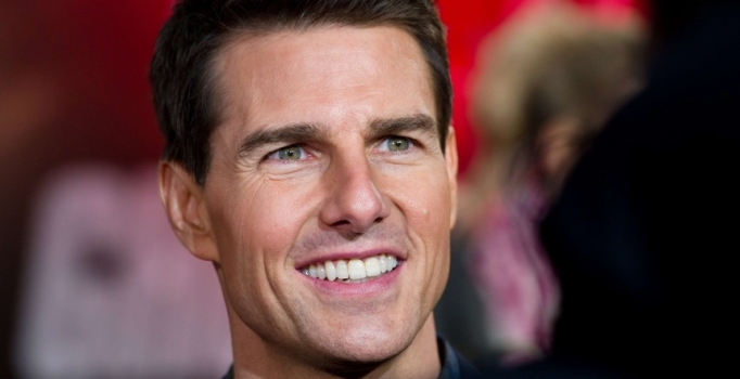Tom Cruise düşüşte