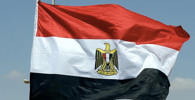 Kahire Büyükelçiliğinden Türk vatandaşlarına 'sokağa çıkmayın' uyarısı