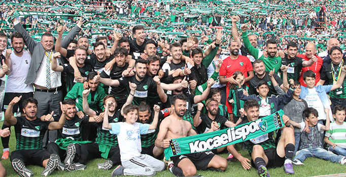 Aranan para bulundu, köklü kulüp küme düşmekten kurtuldu