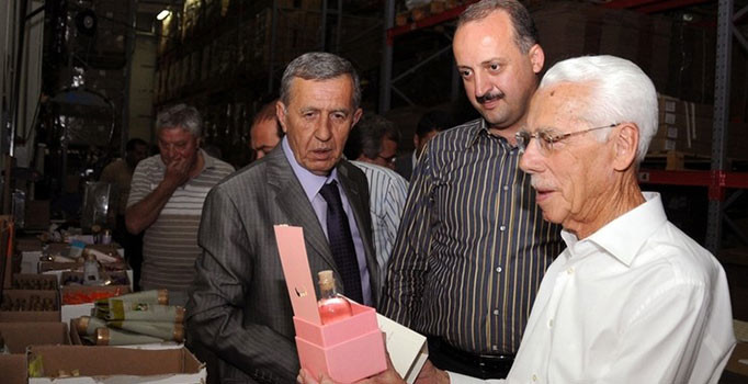 Eyüp Sabri Tuncer kolonyalarının sahibi Sabahattin Tuncer hayatını kaybetti | Son dakika haberleri