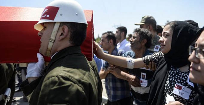 Astsubay Yalçın'ı şehit
eden 5 IŞİD’li öldürüldü