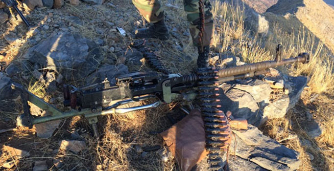 PKK'ya Hakkari'de darbe üstüne darbe: Çok sayıda mühimmat ele geçirildi