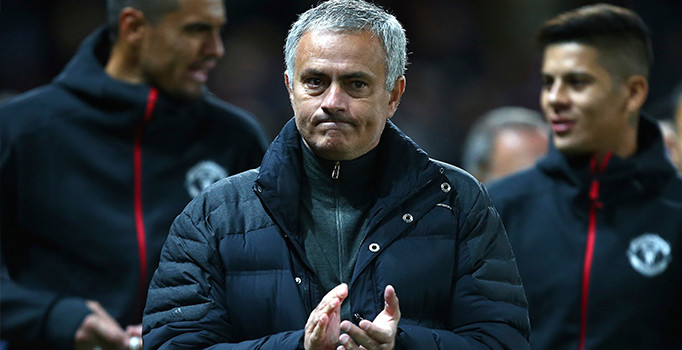 Jose Mourinho Fenerbahçeli ismi yakından izliyor
