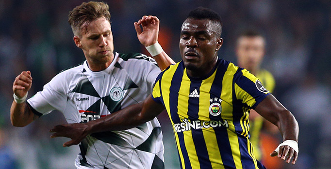 Emenike sitem dolu mesajını neden sildiğini açıkladı