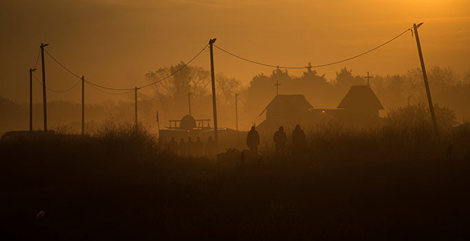 Fransa'nın liman kenti Calais'deki 'Vahşi Orman'ın yıkımına başlandı