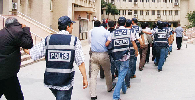 KPSS soruşturmasında soruların sızdırıldığı bin 350 kişinin ByLock kullandığı ortaya çıktı