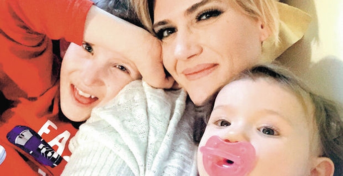 Özge Uzun'un oğluna Washington umut oldu