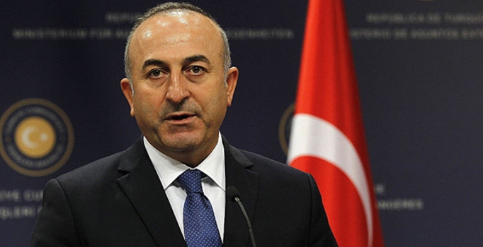 Dışişleri Bakanı Çavuşoğlu: 
Binden fazla kişi gözaltında