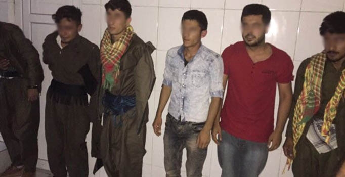 Dağ kadrosu kıyafetli 6 PKK'lı 
karakola girmeden yakalandı