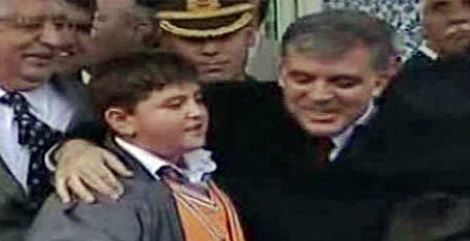 7 yıl önce Abdullah Gül ile kucaklaşan çocuk PKK'ya katıldı, çatışmada öldürüldü
