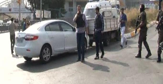 DHKP-C'den silahlı saldırı:
3'ü polis 4 kişi yaralandı