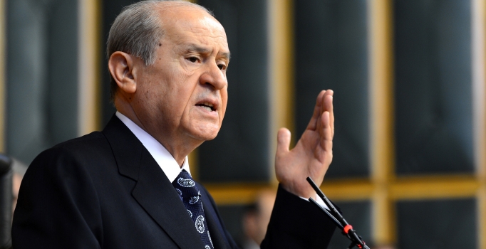 Bahçeli'den Yargıtay'a 
'HDP'yi kapatın' çağrısı