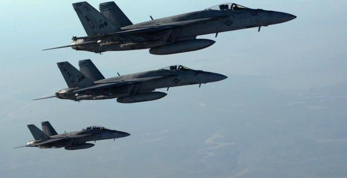 Koalisyon uçakları
IŞİD'e ait 33 bölgeyi vurdu