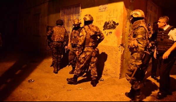 Kocaeli Emniyet Müdürlüğü'ne yönelik eylem için keşif yapan 4 PKK'lı yakalandı