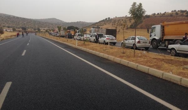 Diyarbakır - Bingöl karayolunda patlama: 1 asker yaralı | Son dakika haberleri
