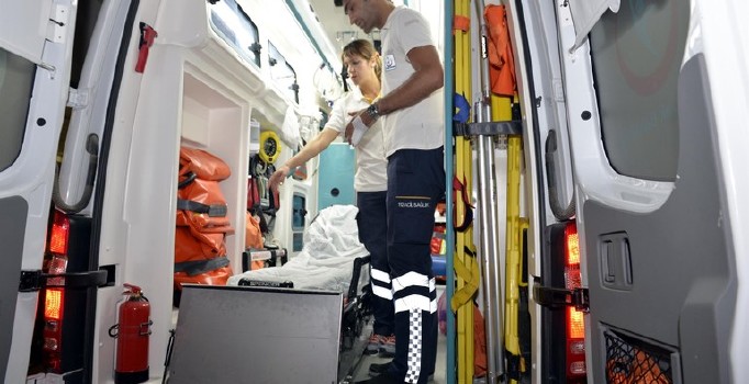 Bitlis'te pes dedirten 112 acil ambulans çağrıları