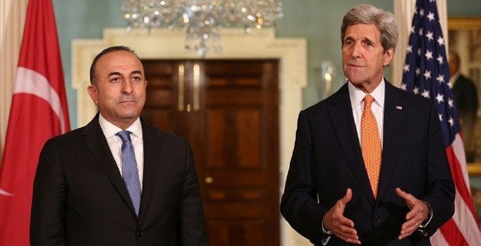 Çavuşoğlu ve Kerry 'İstanbul uyarısını' telefonda görüştü