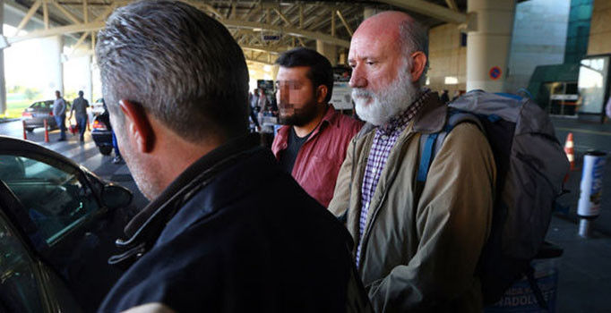 FETÖ'cü Tuğamiral Arabacı ve Yünüs Uyanık tutuklandı | Son dakika haberleri