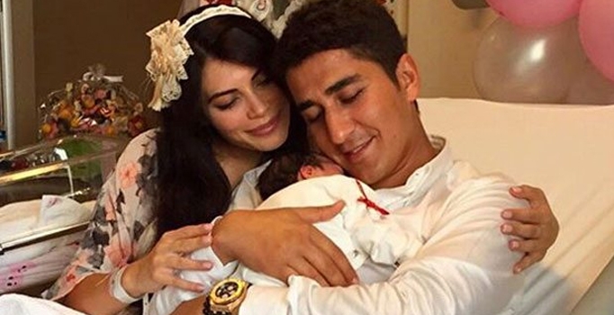 Ceren Hindistan Instagram hesabını neden kapattı? Ayrılık haberleri doğru mu?