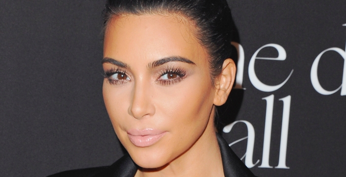 Kim Kardashian 
açıklamalarıyla şaşırttı