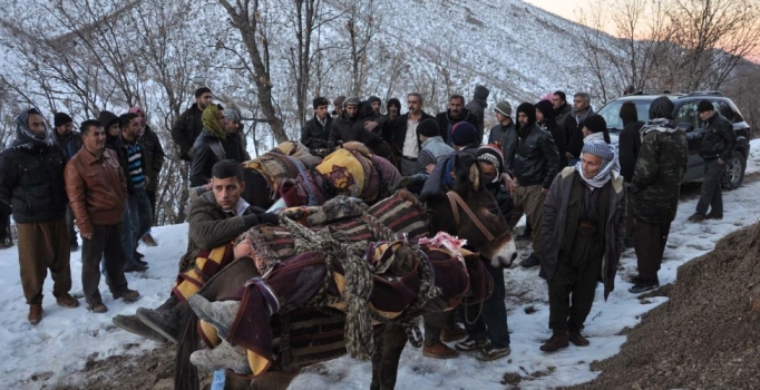 Eski Uludere Hudut Tabur Komutanı Jandarma Binbaşı Erten gözaltına alındı - Son dakika haberleri