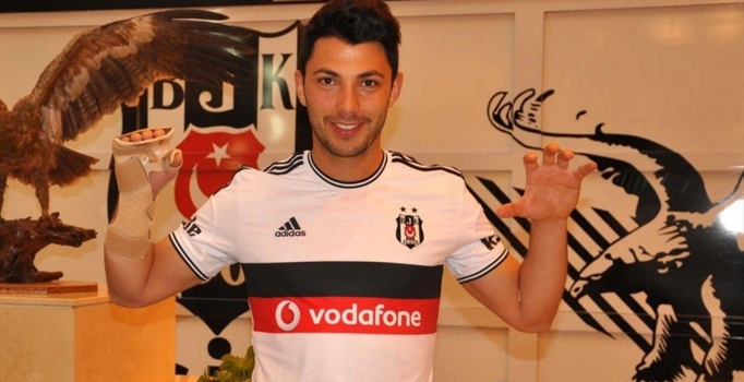 Tolgay Arslan kimdir?