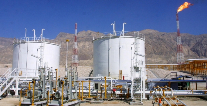 İran'dan Türkiye'ye doğalgaz 
akışı durduruldu