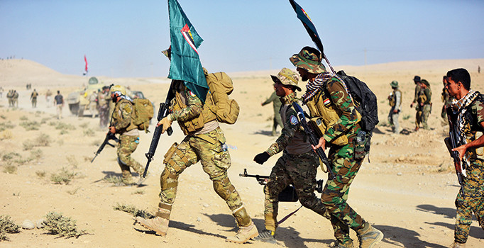 Irak ordusuna bağlı özel birlikler doğu cephesindeki Karama’dan kente giriş yaptı